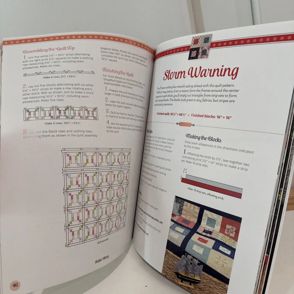 Moda‎ Bake Shop - Rollin' Along: Quick and Easy Quilts from 2 1/2